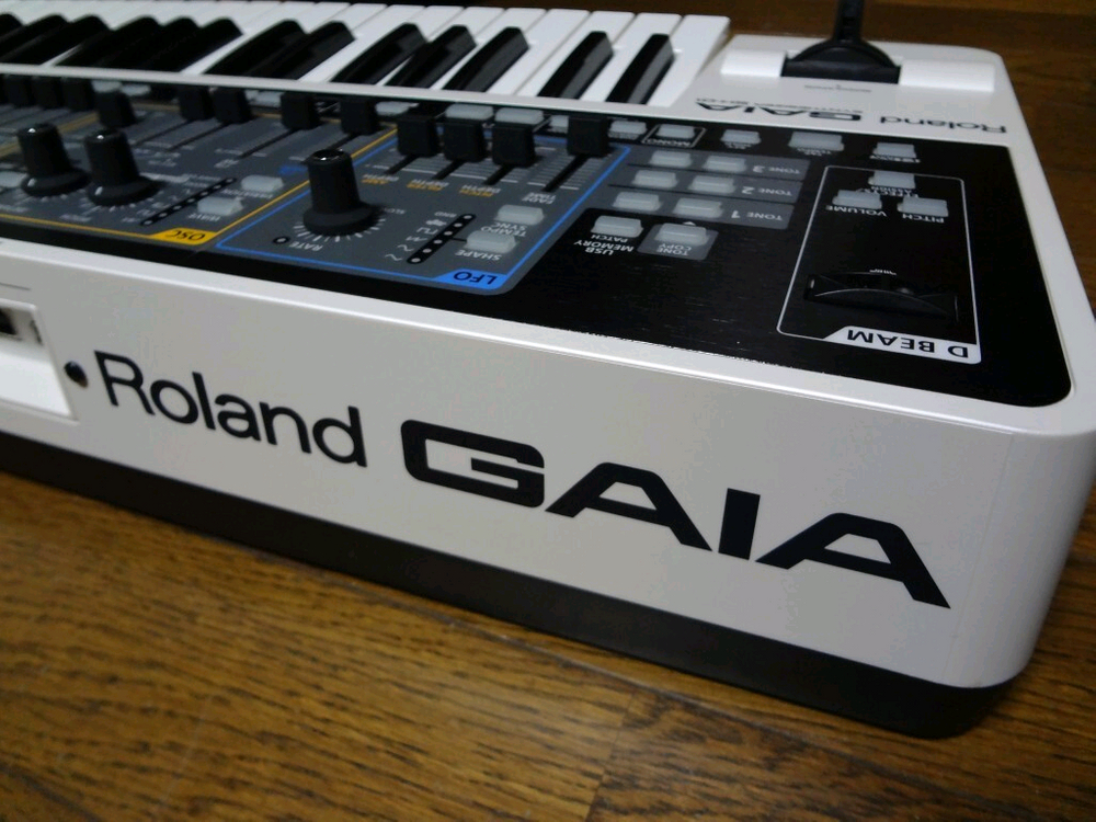 특A급롤랜드 GAIA SH-01 신디사이저 이미지
