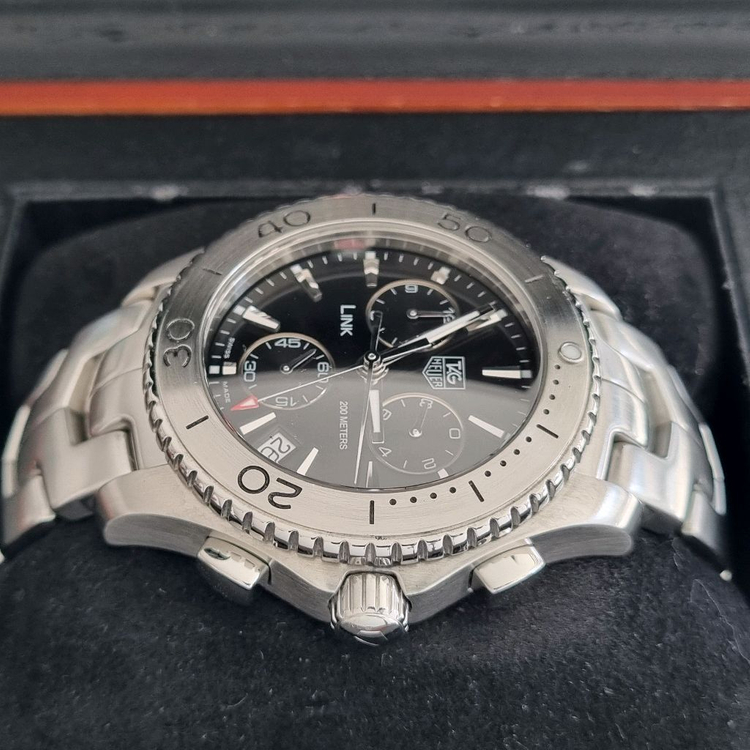 태그호이어 링크 구구형 크로노그래프 42mm 쿼츠 CJ1110 이미지
