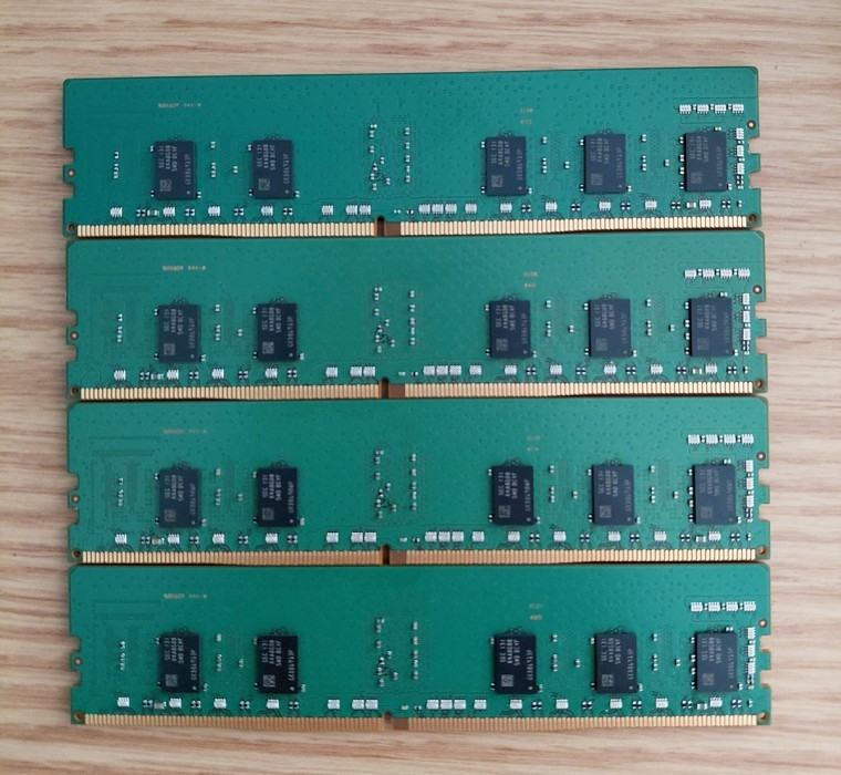 서버용 DDR4 16GB 6개 / 8g 2개 (ecc reg 메모리 램) 이미지
