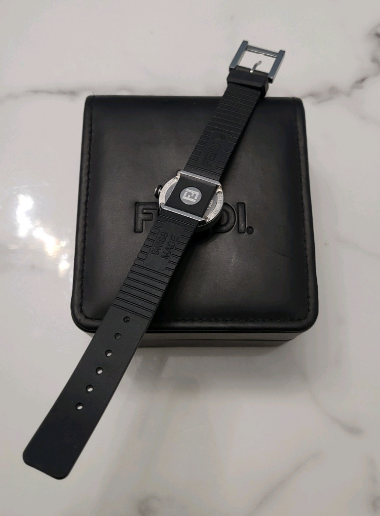 펜디 여성 버블 돔 주카 시계 손목시계 팬디 FENDI 여자 팔찌 이미지