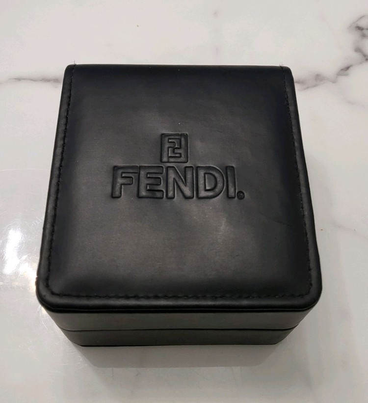 펜디 여성 버블 돔 주카 시계 손목시계 팬디 FENDI 여자 팔찌 이미지