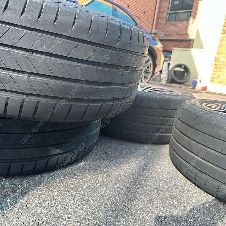 벤츠 w223 S350d E클 가능 19인치 휠타이어 판매 새제품 ﻿ 이미지