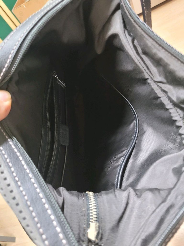 닥스 가죽 숄더백 그레이 이미지