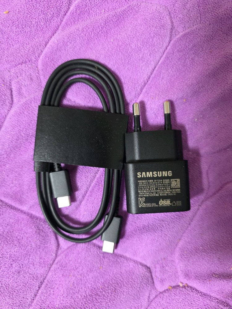 KT 갤럭시S24울트라(SM-S928K) 티타늄 블랙 256GB 완전 풀박스로 판매합니다! 이미지