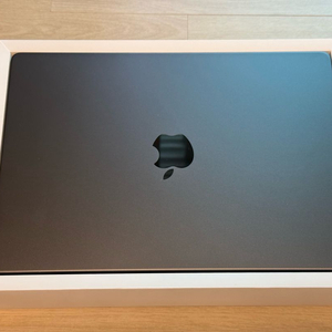 [신품급] 맥북 프로 14 M5, 스페이스 블랙, 24GB, 1TB 이미지
