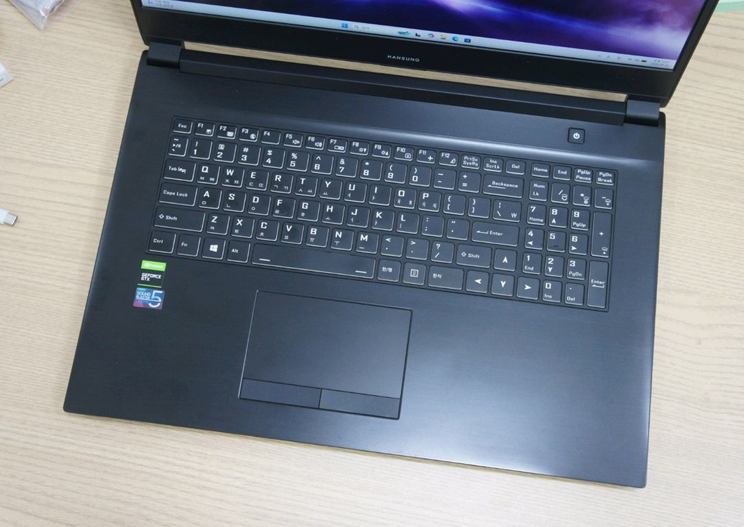 한성컴퓨터 i7-9750H 32G GTX1660Ti 게이밍노트북 팝니다. 수원 이미지