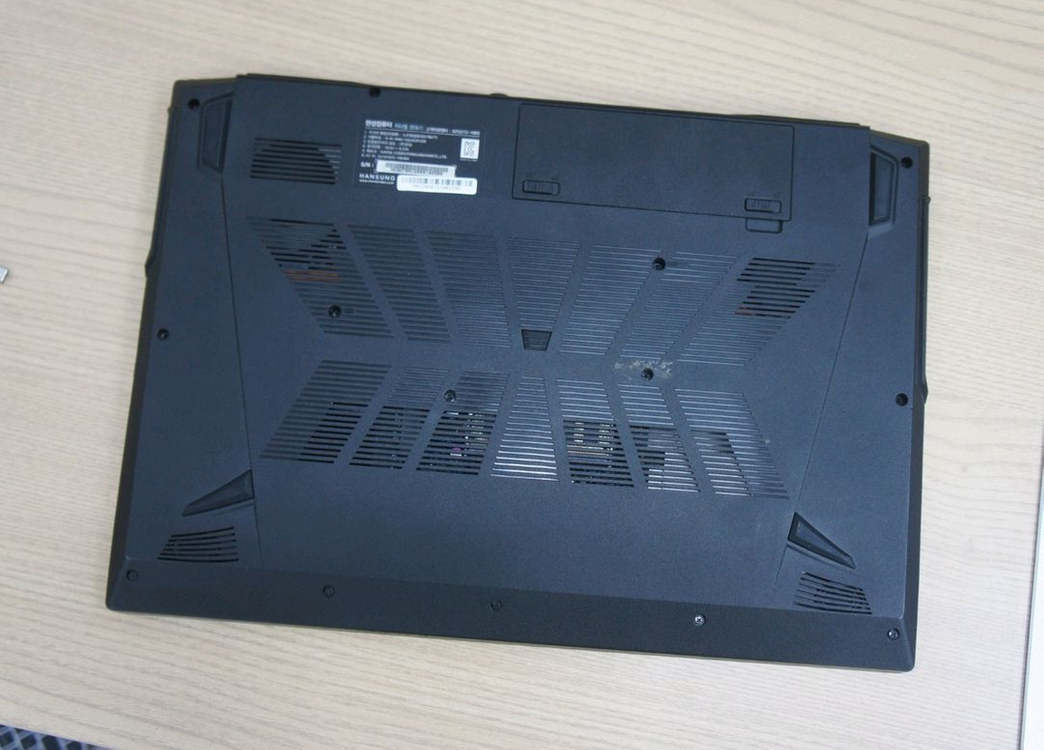 한성컴퓨터 i7-9750H 32G GTX1660Ti 게이밍노트북 팝니다. 수원 이미지