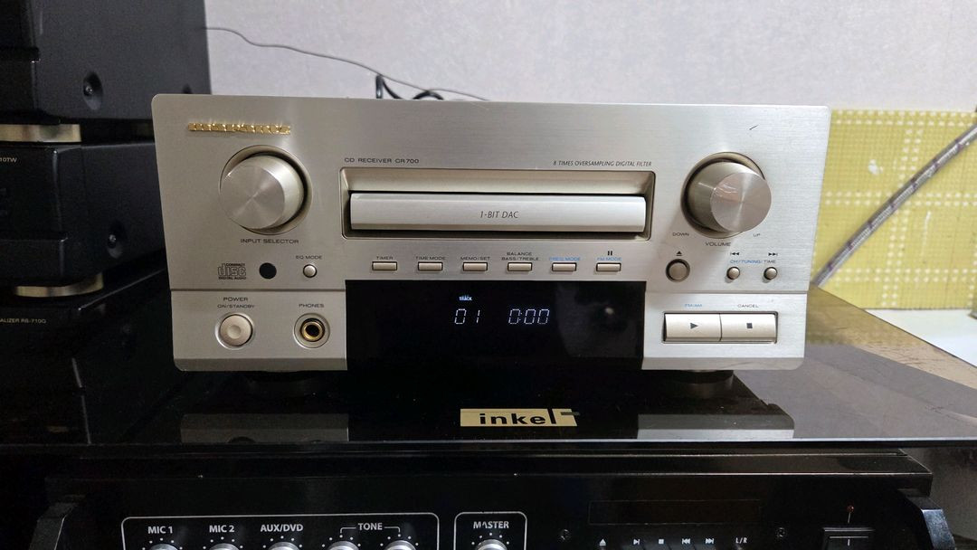 마란츠 CR700 CD 리시버 판매합니다 이미지