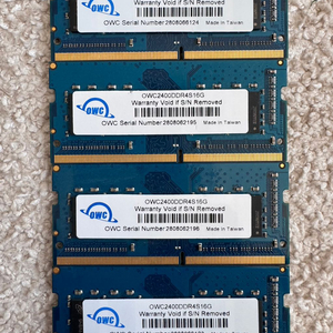 DDR4 16GB 노트북용 메모리 4개 세트(개당 10만원으로 4개 판매에 총액 40만원입니다) 이미지