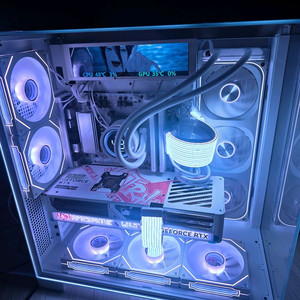 라이젠7 9800X3D RTX5080 본체팝니다 이미지