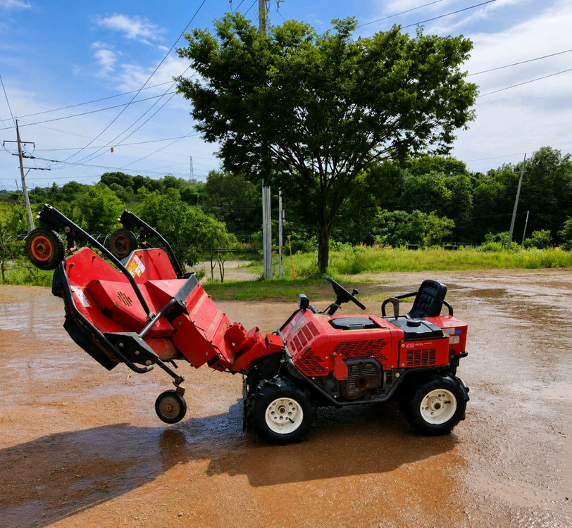 한서정공 승용 제초기판매(4WD) 이미지