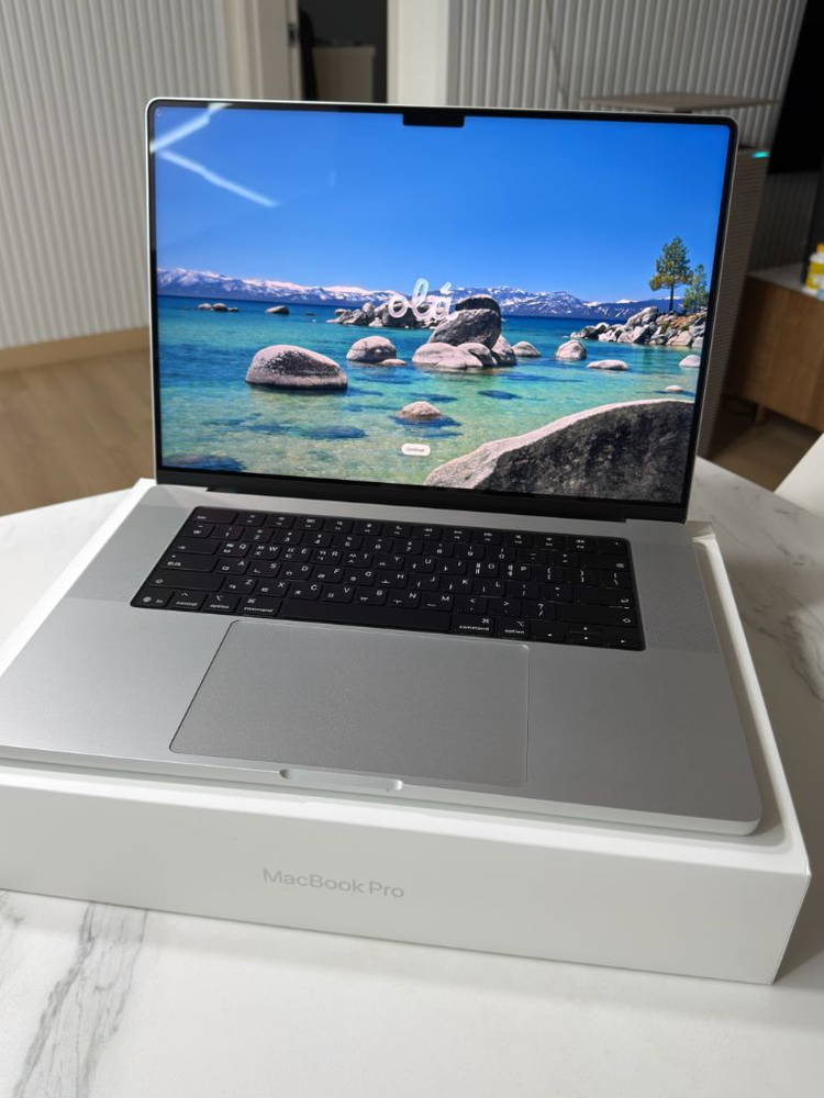 맥북프로 16 실버, m5pro 18코어, 48gb, 1tb s급 팝니다 이미지