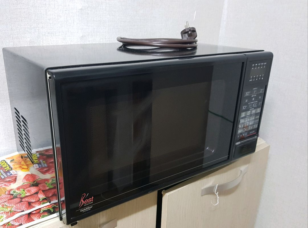 전자레인지 골든스타 베스트 ER-646JBK 이미지