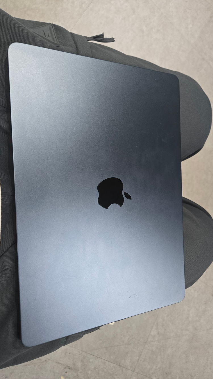 Apple 2025 맥북 에어 13 M4, 미드나이트, M4 10코어, 16GB, 256GB, 이미지