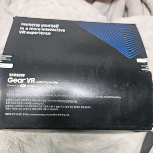 삼성 기어 VR with Controller SM-R325 이미지