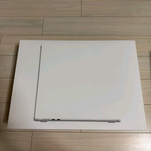 맥북 에어 15 M4 16GB 256GB 실버 이미지