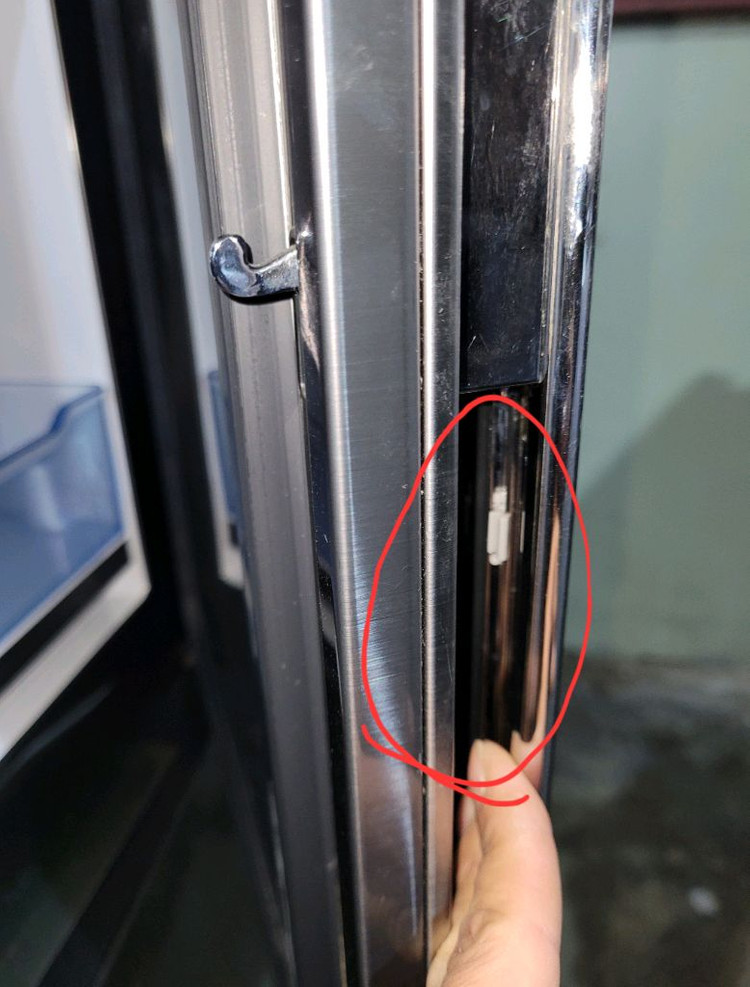삼성 T9000 4도어 냉장고 양문냉장고 845L RF85K9062SG 이미지
