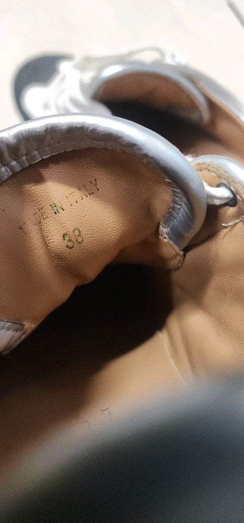 디스퀘어드 여성 스니커즈 245~250 / 청바지 이미지