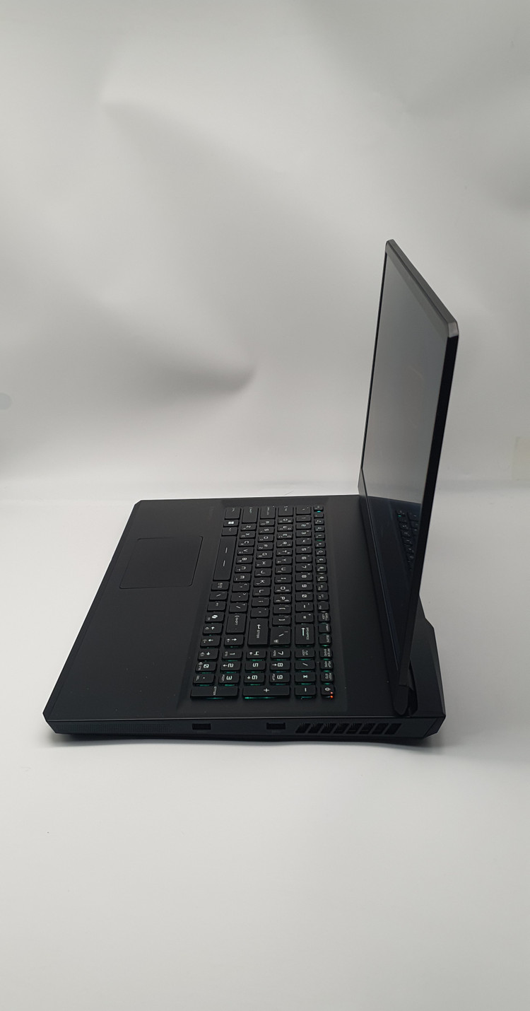 [최저가]MSI 17인치 게이밍노트북 알파17(7945HX/4070/1TB/QHD/240Hz) 이미지