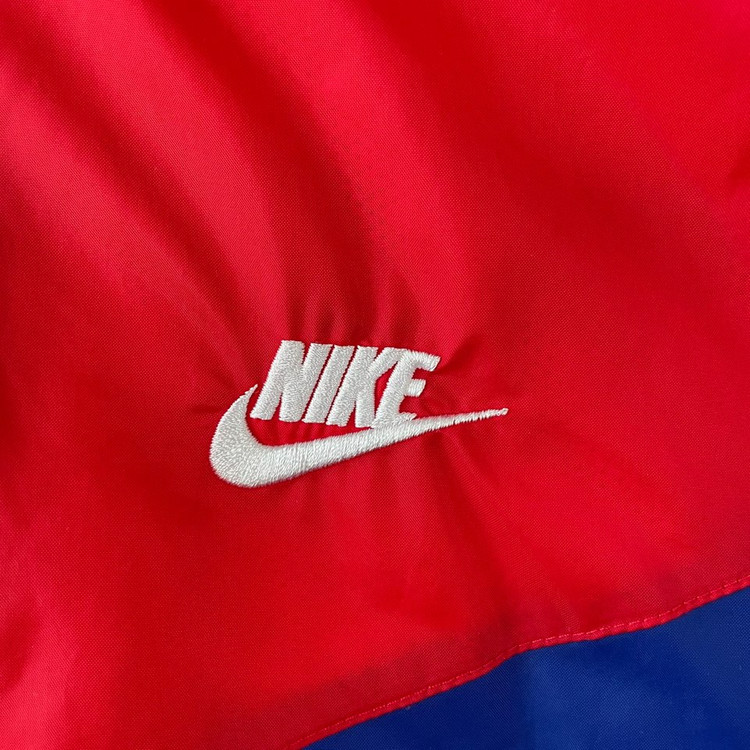 L 나이키 빅스우시 바람막이 자켓 100 백 이미지