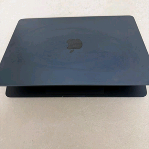 맥북 에어 M2 미드나이트 13인치 8g 512gb 이미지
