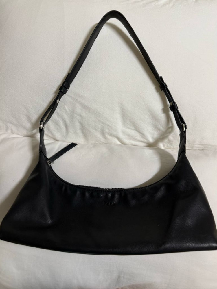 니브 Neev 가방 Medium Square Hobo Bag (Black)+ (새제품)마이아 미니 캔버스백 이미지