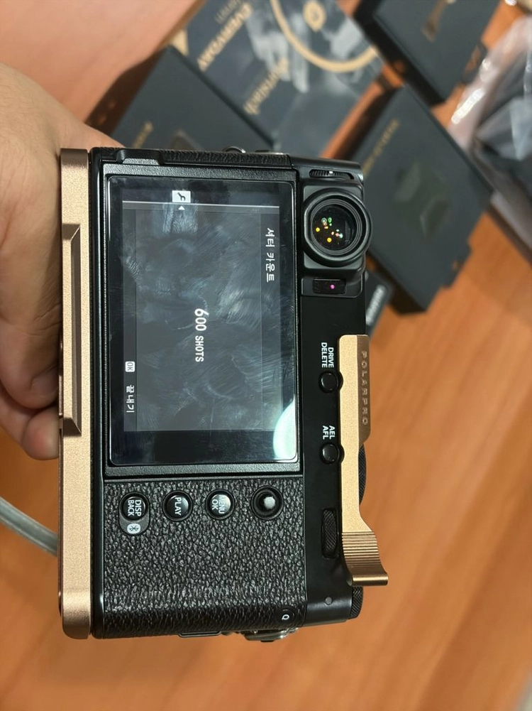 후지필름 x100vi 액세서리 다수 이미지