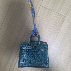 에르메스 가방 모양 키링 블루색 새상품 이미지