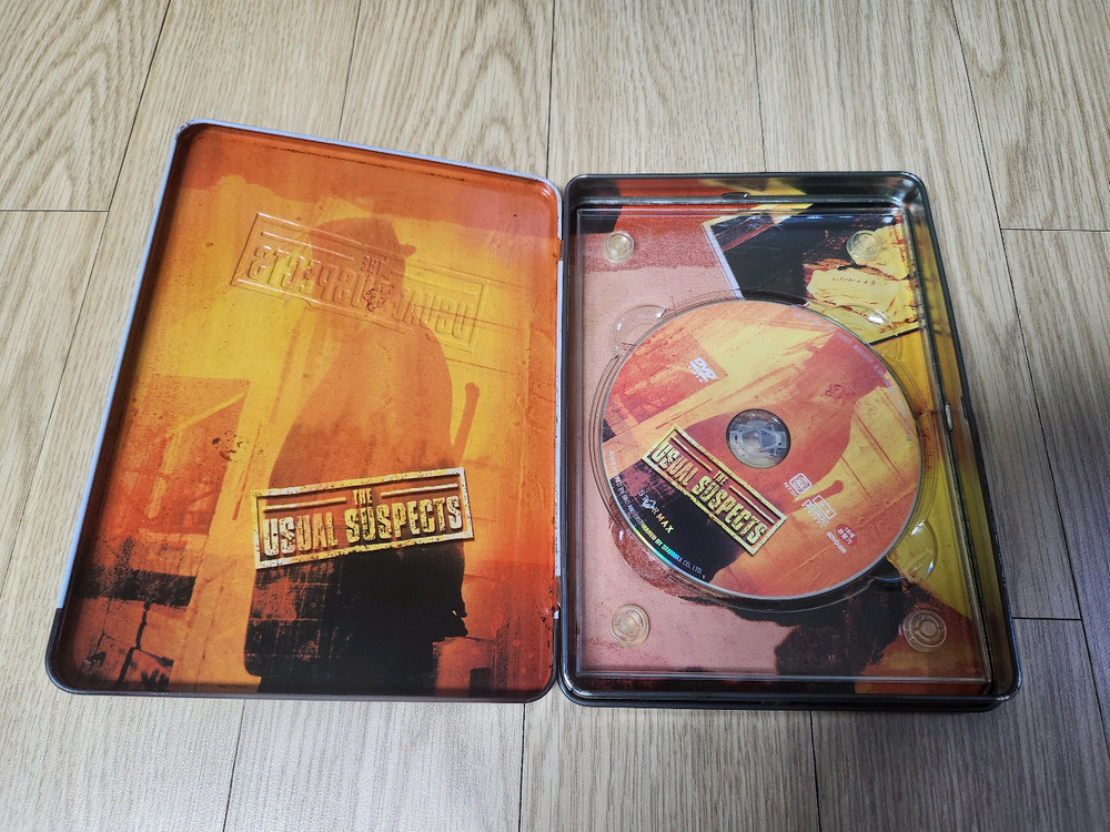 유쥬얼 서스펙트 스틸케이스 dvd 이미지