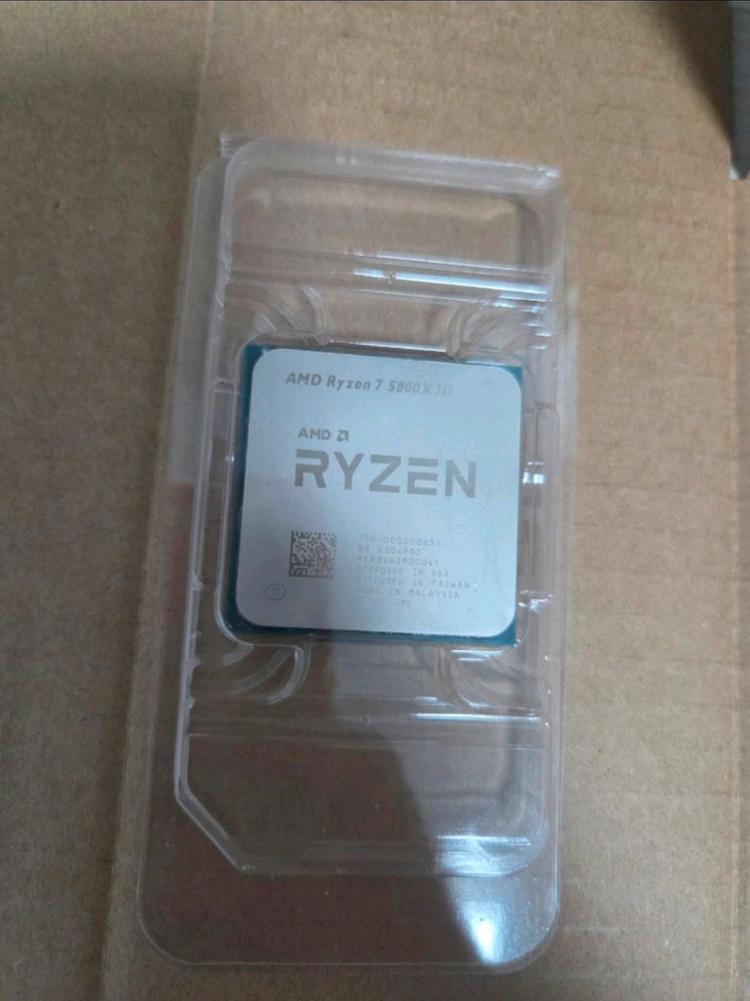 AMD 라이젠7 5800X3D CPU 이미지