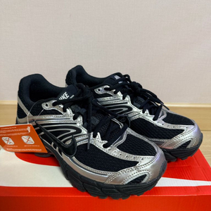 새상품 나이키 에어맥스 모토2k 여성 운동화 240 이미지