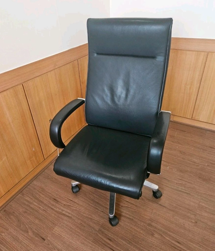 퍼시스 중역의자 프로나드 천연가죽CH3300 이미지