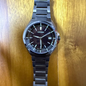 시티즌 ATTESA Eco-Drive 전파시계 이미지