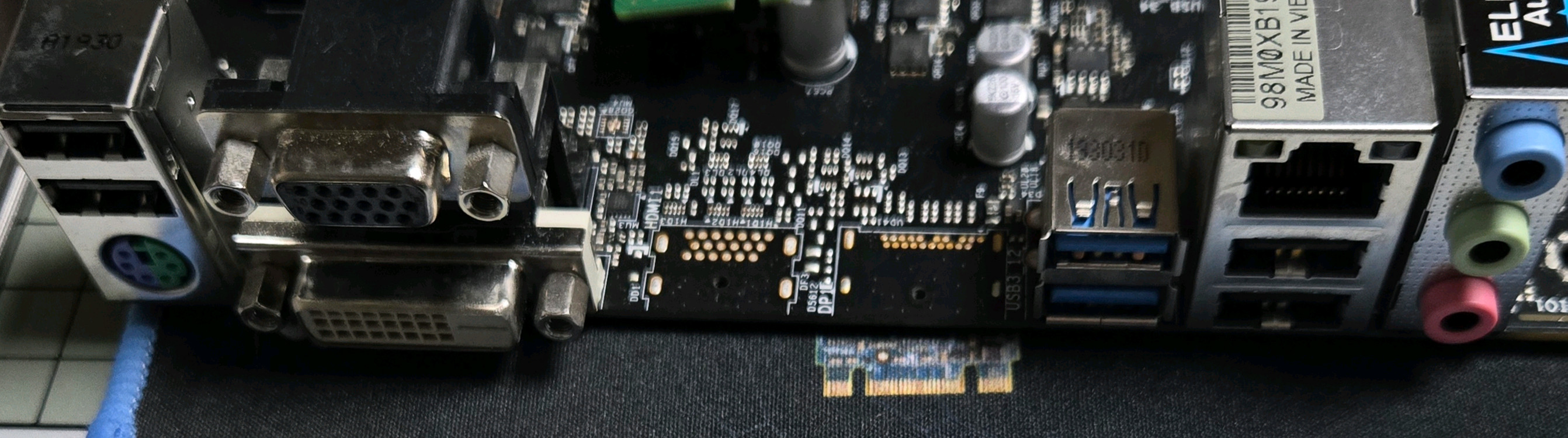 ASRock H310CM-DVS, i3-9100, ddr4 8GB 이미지