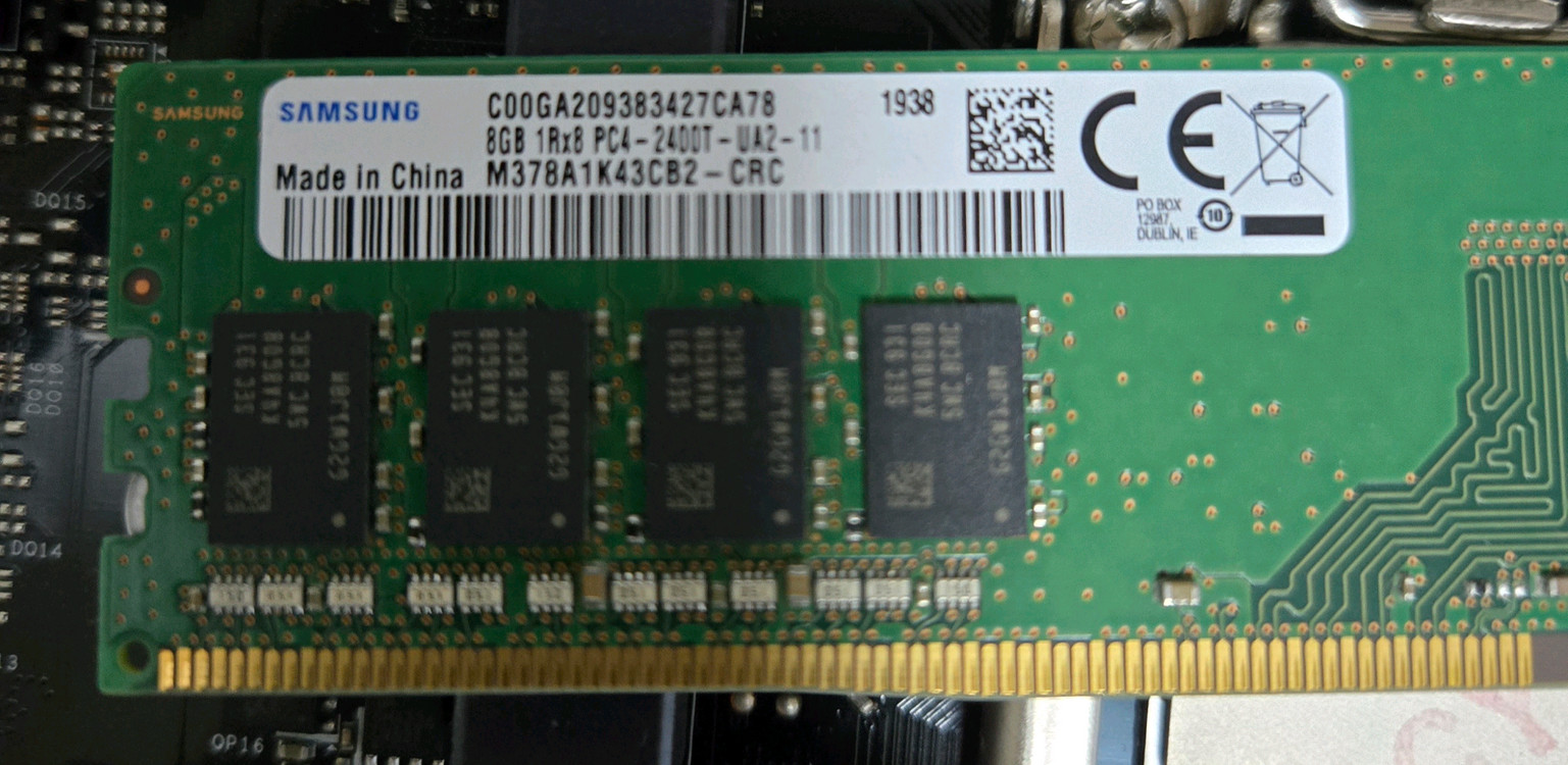 ASRock H310CM-DVS, i3-9100, ddr4 8GB 이미지