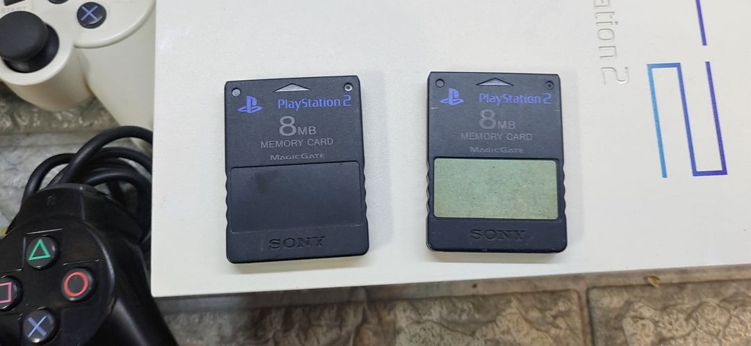 ps2 한국정발 scph-55005 화이트 hdd200기가 이미지
