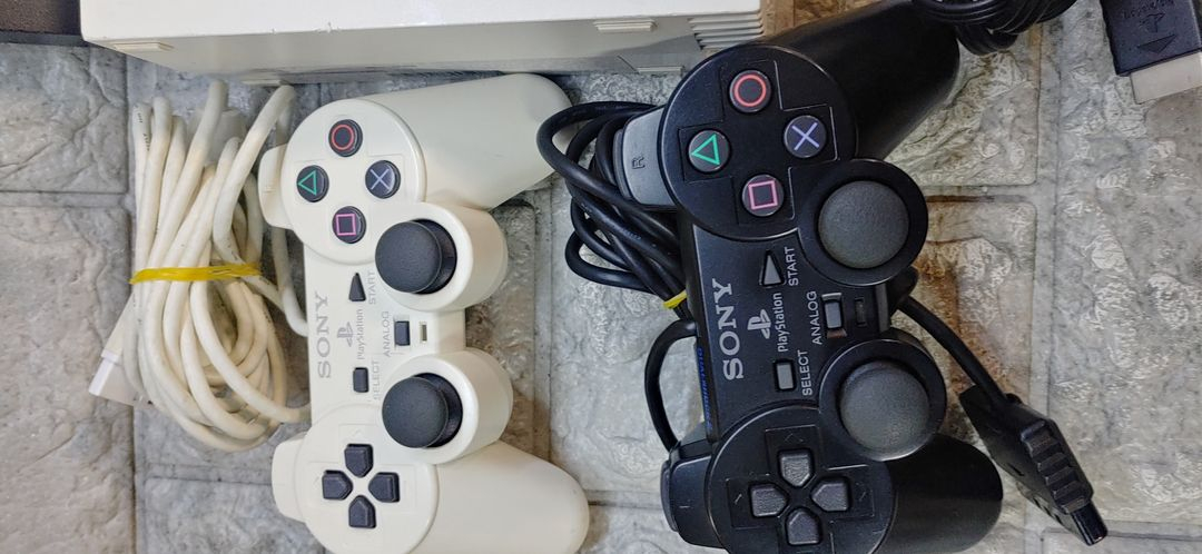ps2 한국정발 scph-55005 화이트 hdd200기가 이미지