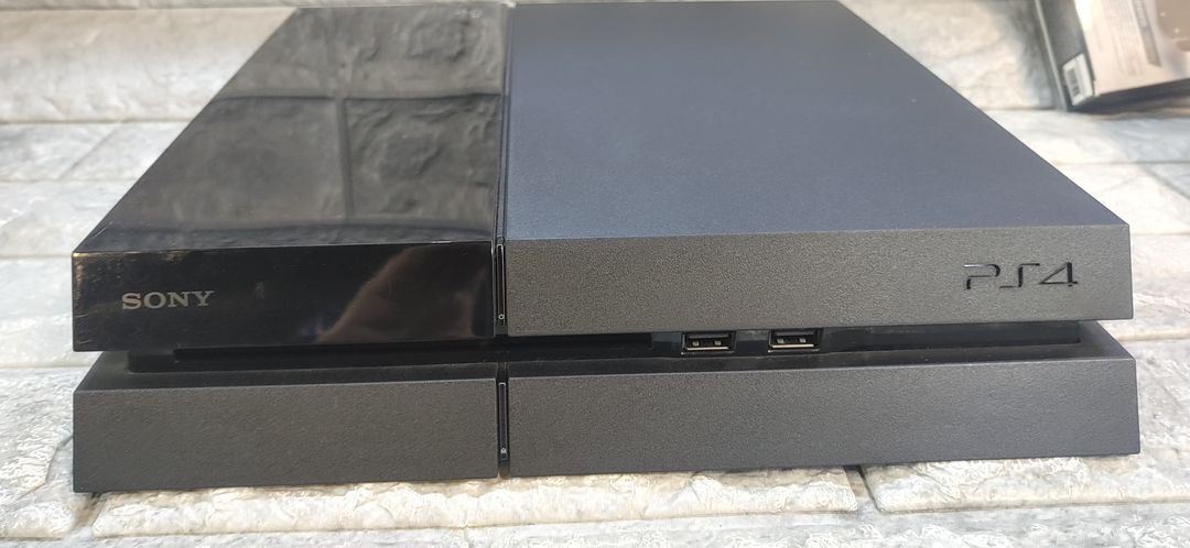 PS4 한국정발 CUH-1005a 500GB 본체만 이미지