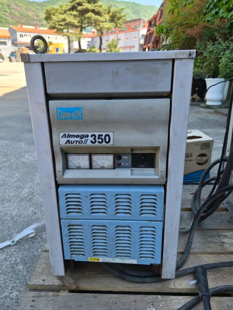 다이헨 용접로봇 + 알메가 AUTO II 350A 용접기 세트 이미지