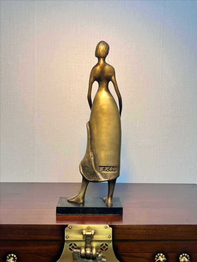 오병근 작가) 동브론즈 연인 조각상 이미지