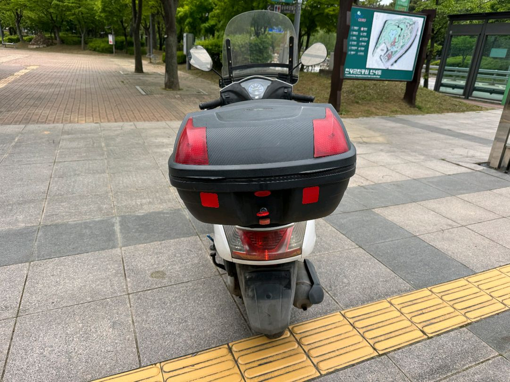 혼다 scr110 알파 화이트컬러 판매합니다 이미지