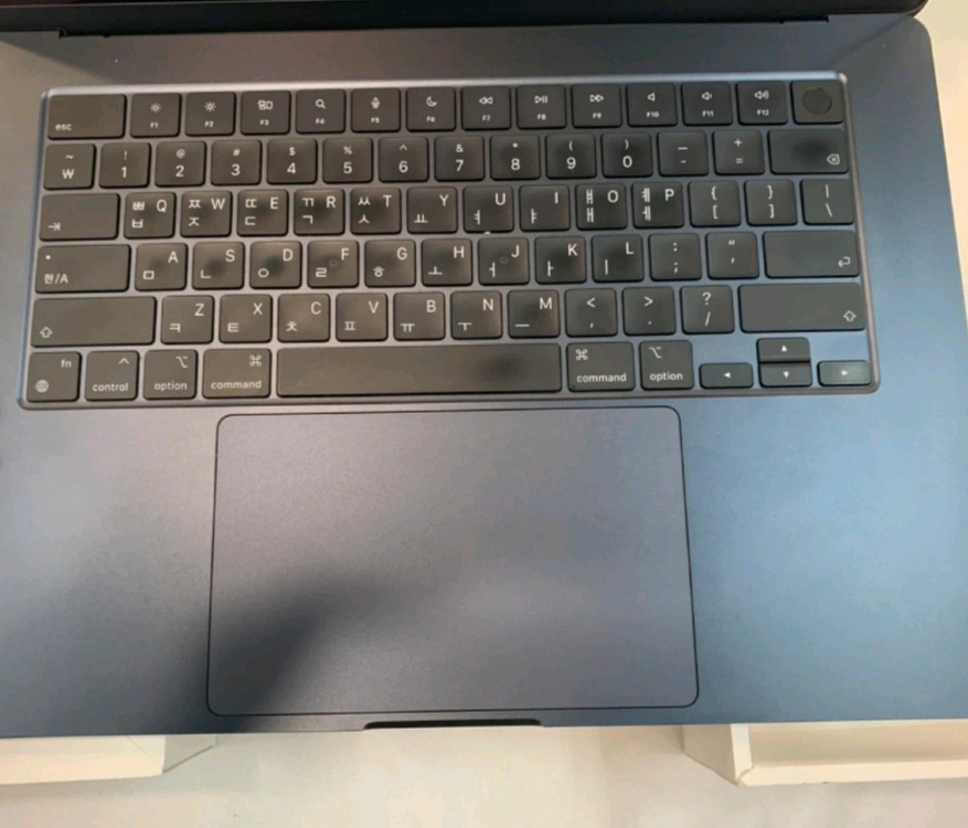 맥북에어 15인치 M2 512GB 이미지