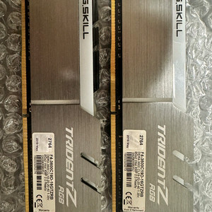 DDR4 지스킬3600 cl19 RGB 8GB 2개 판매 이미지