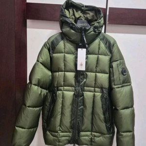 남성 패딩점퍼 이미지