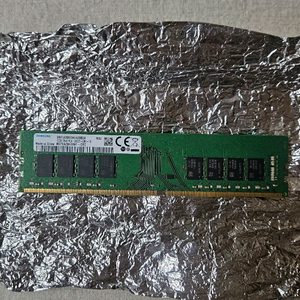 삼성 DDR4 16GB 2400T 램 이미지