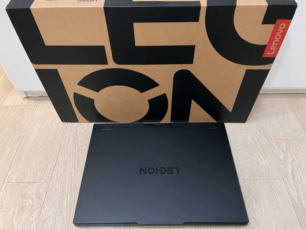 Lenovo Legion Pro 7i Gen 10 RTX 5080 레노버 리전프로7i 이미지