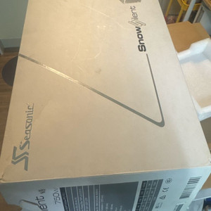 750W 파워서플라이 이미지