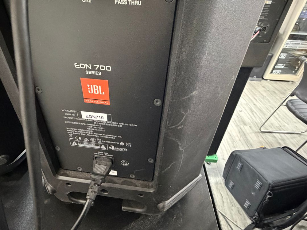 JBL JBL EON 710 스피커 1조 이미지