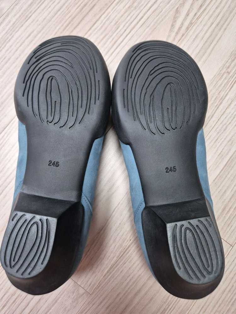 가이거 블루 스웨이드 245mm 여성 슈즈 구두 이미지