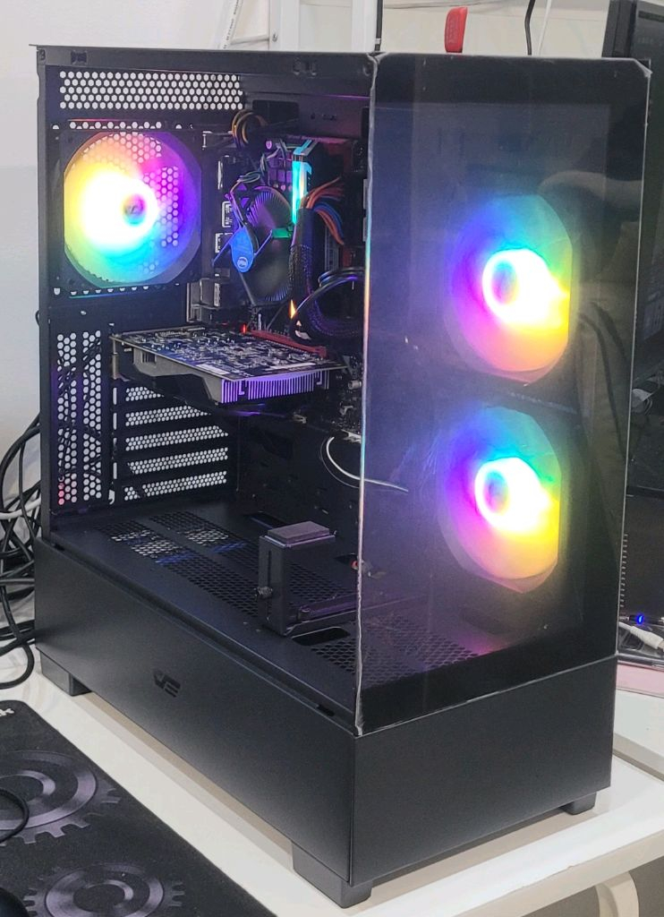 i5 8400 ram16g gtx1050 ssd250g 신품케이스 본체 이미지